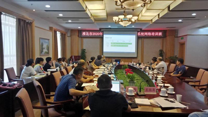 音响系统是企业培训中不可或缺的部分。在定制音响系统时，需要考虑以下参数：