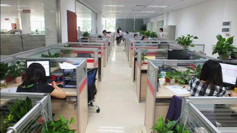 手工焊与二保焊：焊工培训中的关键区分**